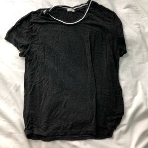 Brandy Melville t-shirt